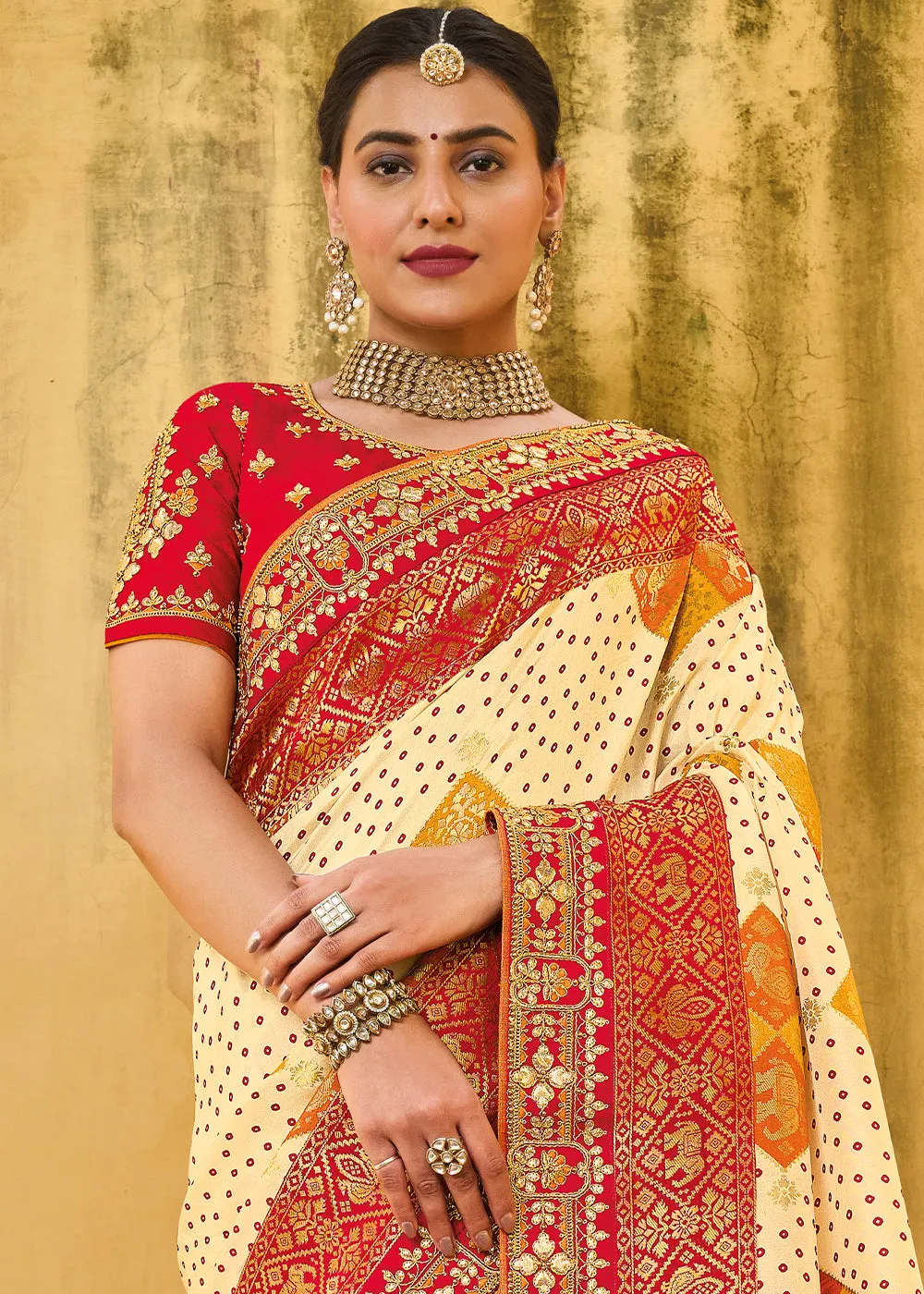 Alabaster White Dola Silk Saree with Beautiful Embroidery work: Wedding Edition