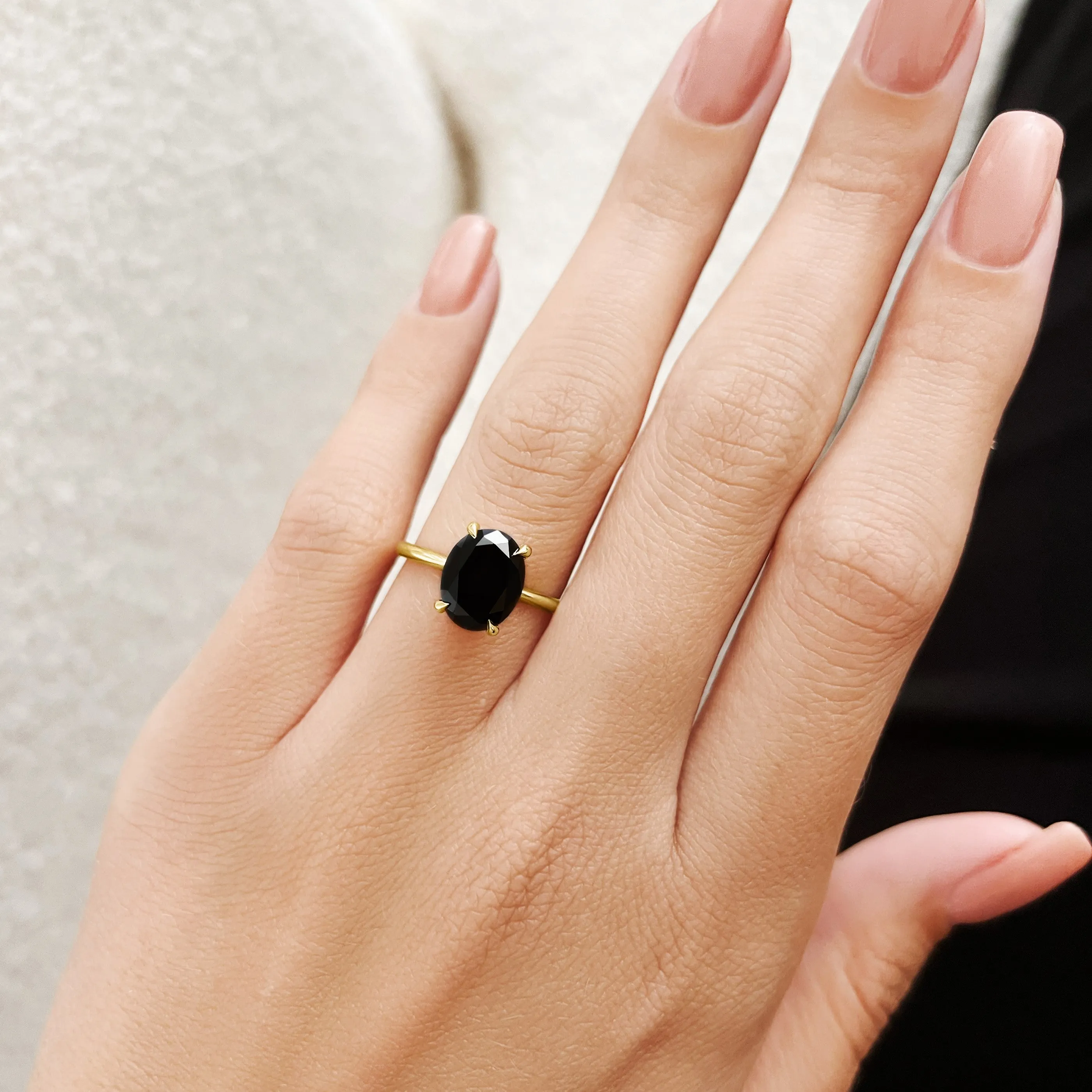 Boötes - Solitaire Natural Black Diamond Oval Engagement Ring in Yellow Gold