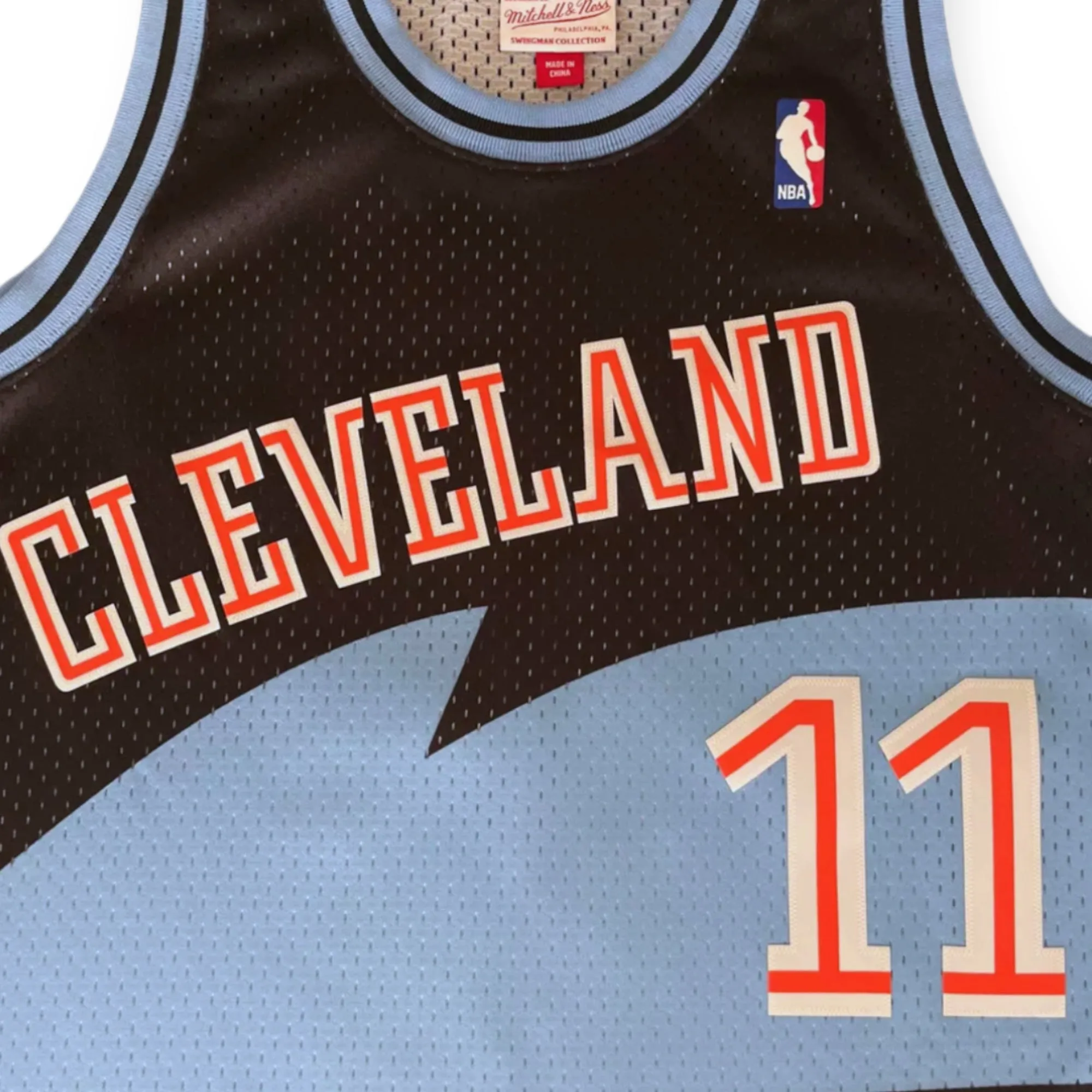 Mitchell&Ness Zydrunas Ilgauskas Cleveland Cavaliers 1997-1998 Hardwood Classic Away Swingman Jersey