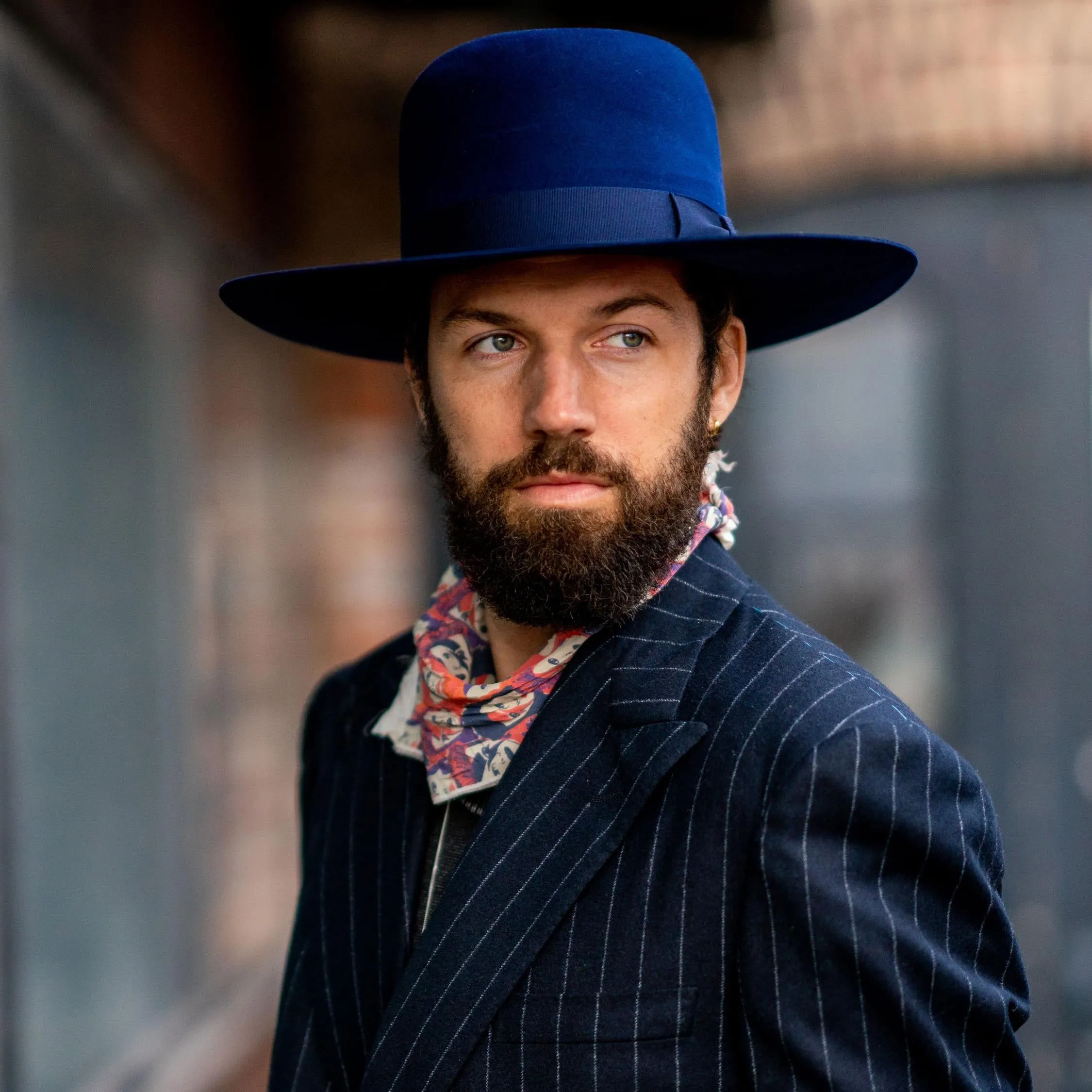 Navy Felt Wide-Brimmed Bowler Hat