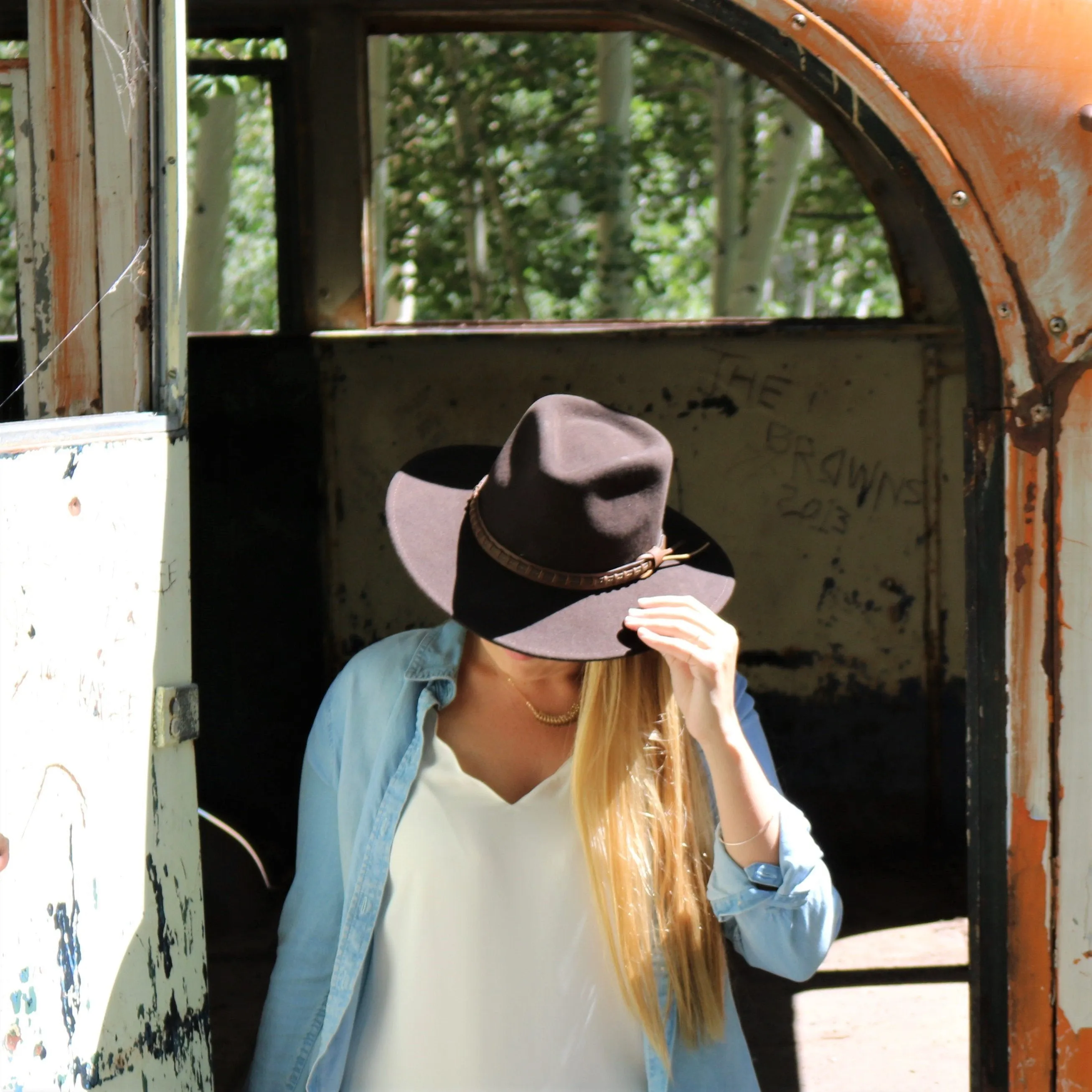 Stampede Felt 100X Wool Unisex Western Hat - The Ranger in Black,Brown